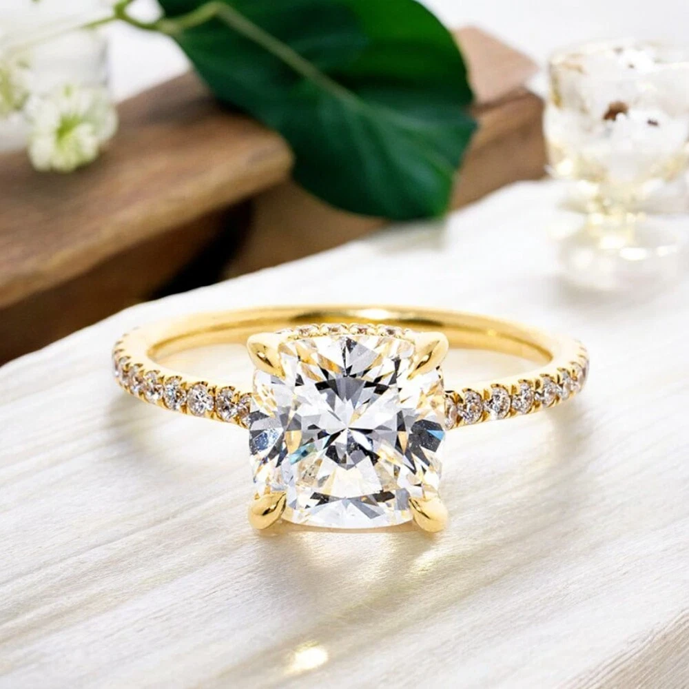 Engagement Ring in 14K Yellow Gold 2.80 Ct Cushion Cut IGI Lab Grown Diamond