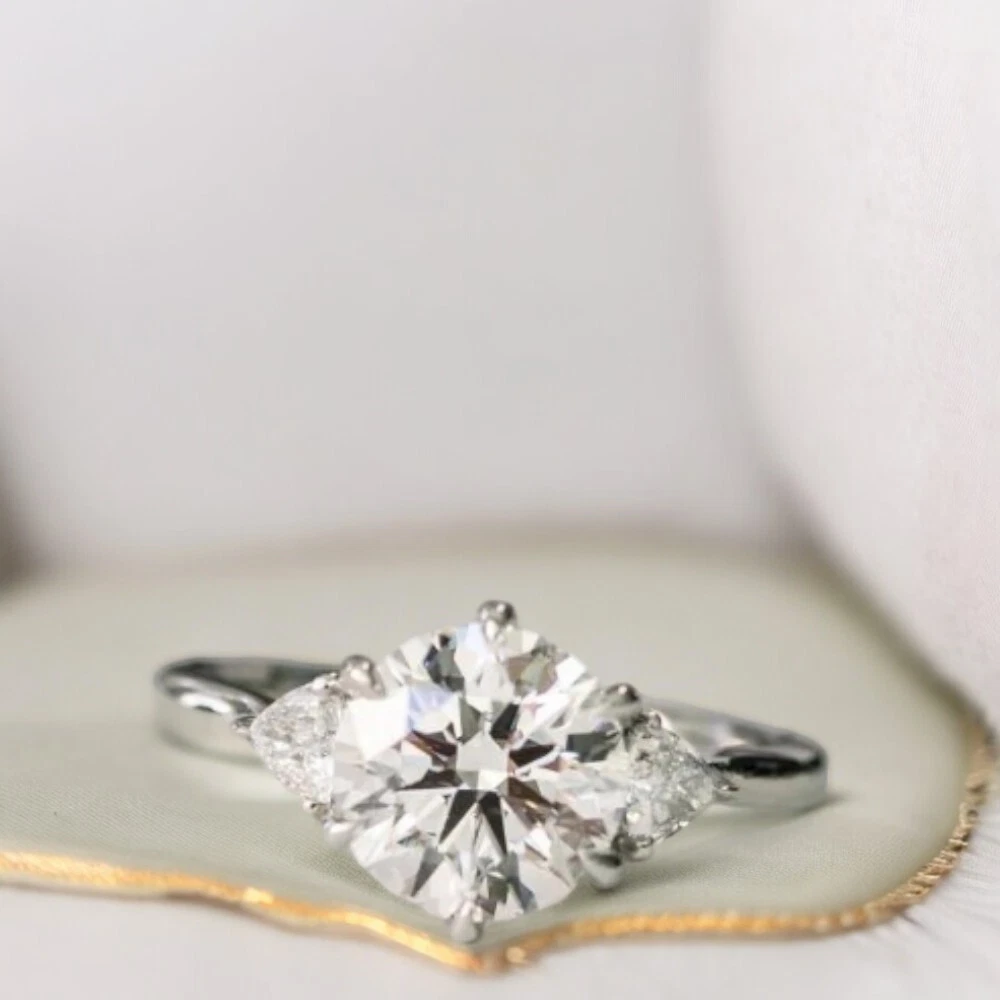 2.00 Ct IGI Lab Grown Round Cut Diamond Engagement Ring in 14K White Gold