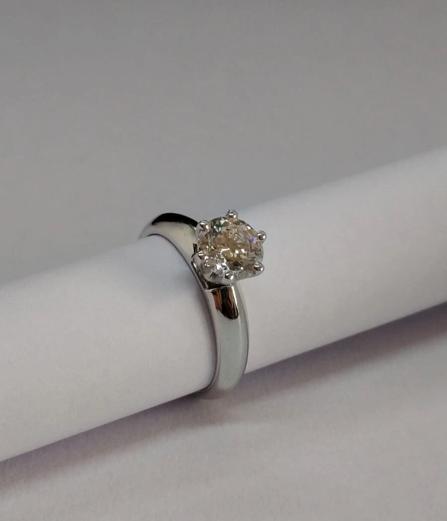 1 ct round E VS 1 lab grown /cvd diamond engagement wedding ring 14 k gold gift